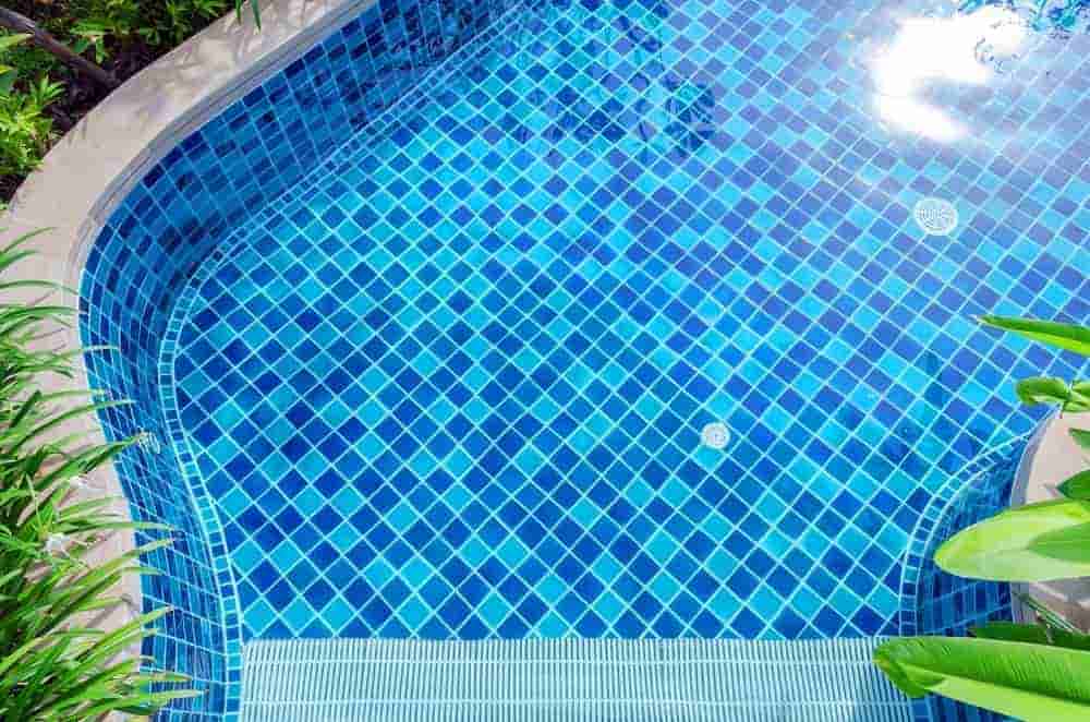 خرید و فروش کاشی استخری شیشه ای با شرایط فوق العاده